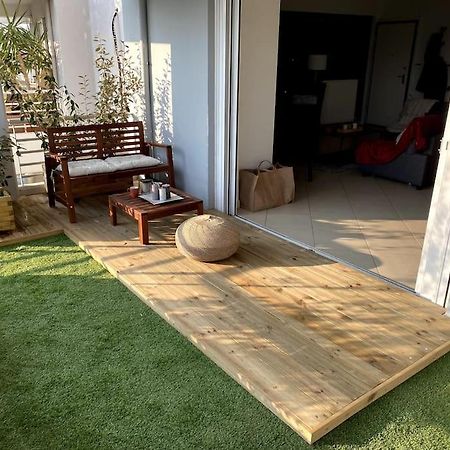 Spacious And Sunkissed 3Br & 2 Bathrooms Apartment Athènes Extérieur photo