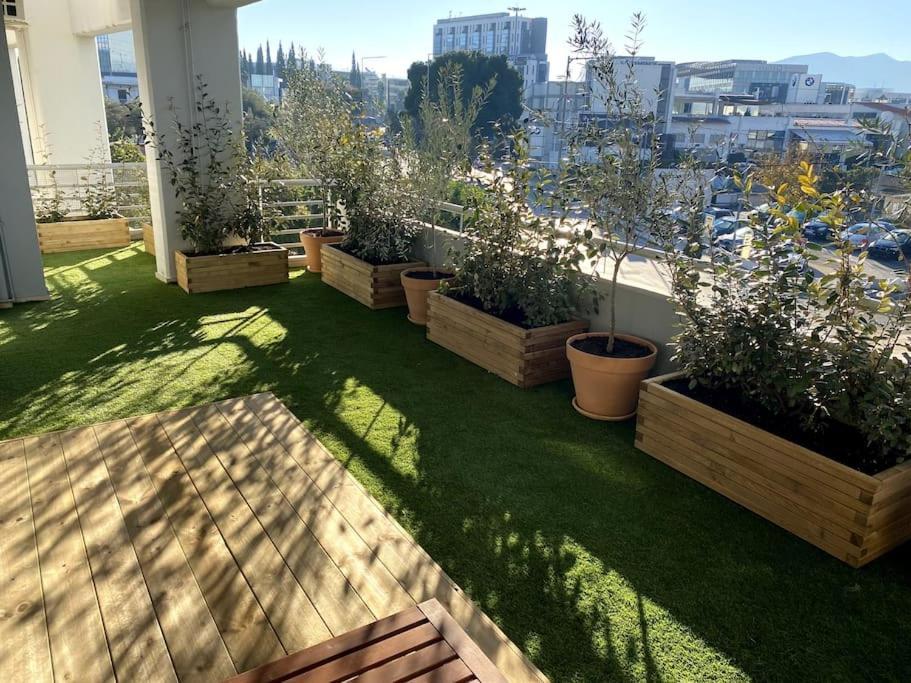 Spacious And Sunkissed 3Br & 2 Bathrooms Apartment Athènes Extérieur photo