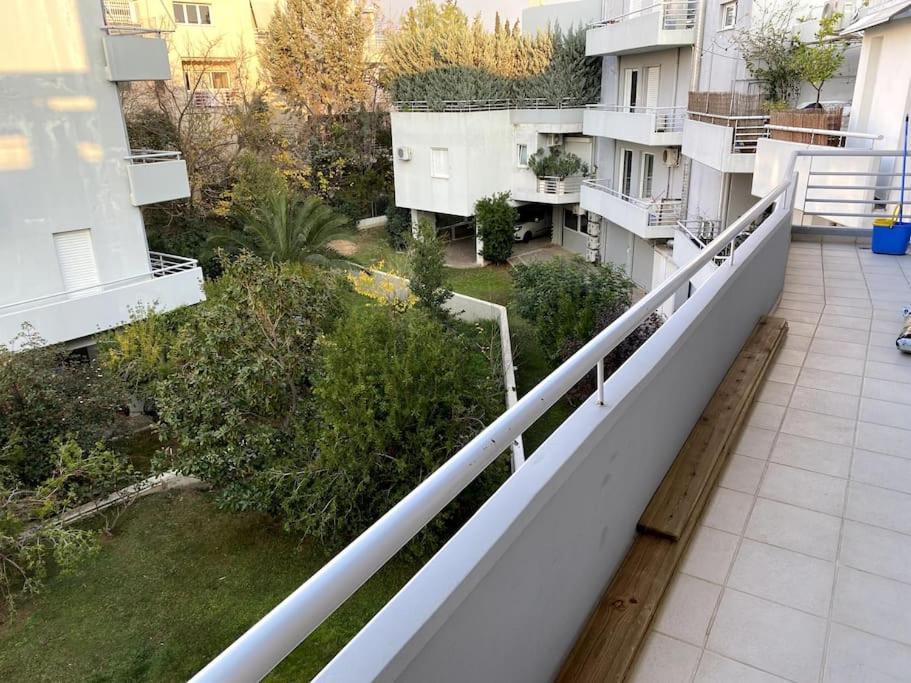 Spacious And Sunkissed 3Br & 2 Bathrooms Apartment Athènes Extérieur photo